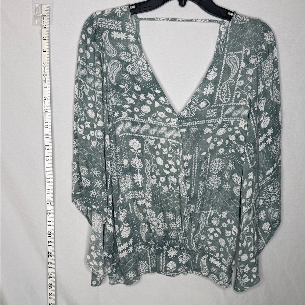 Daytrip Green and White Floral Blouse